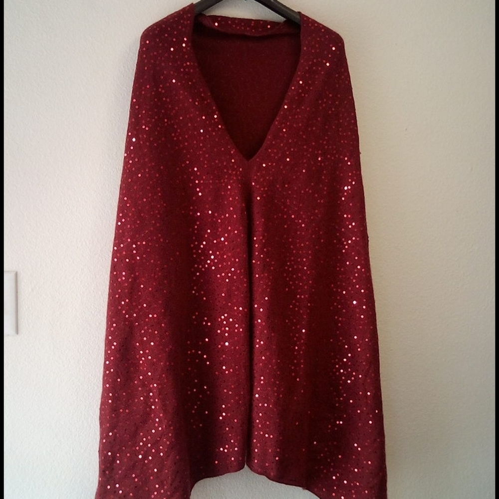Neiman Marcus Brand 100% Cashmere Sweater